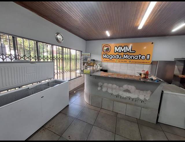 4 BEDROOM HOUSE FOR SALE IN EAST LYNNE